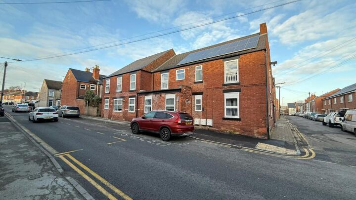 Wood Street, Mansfield, NG18 1QA